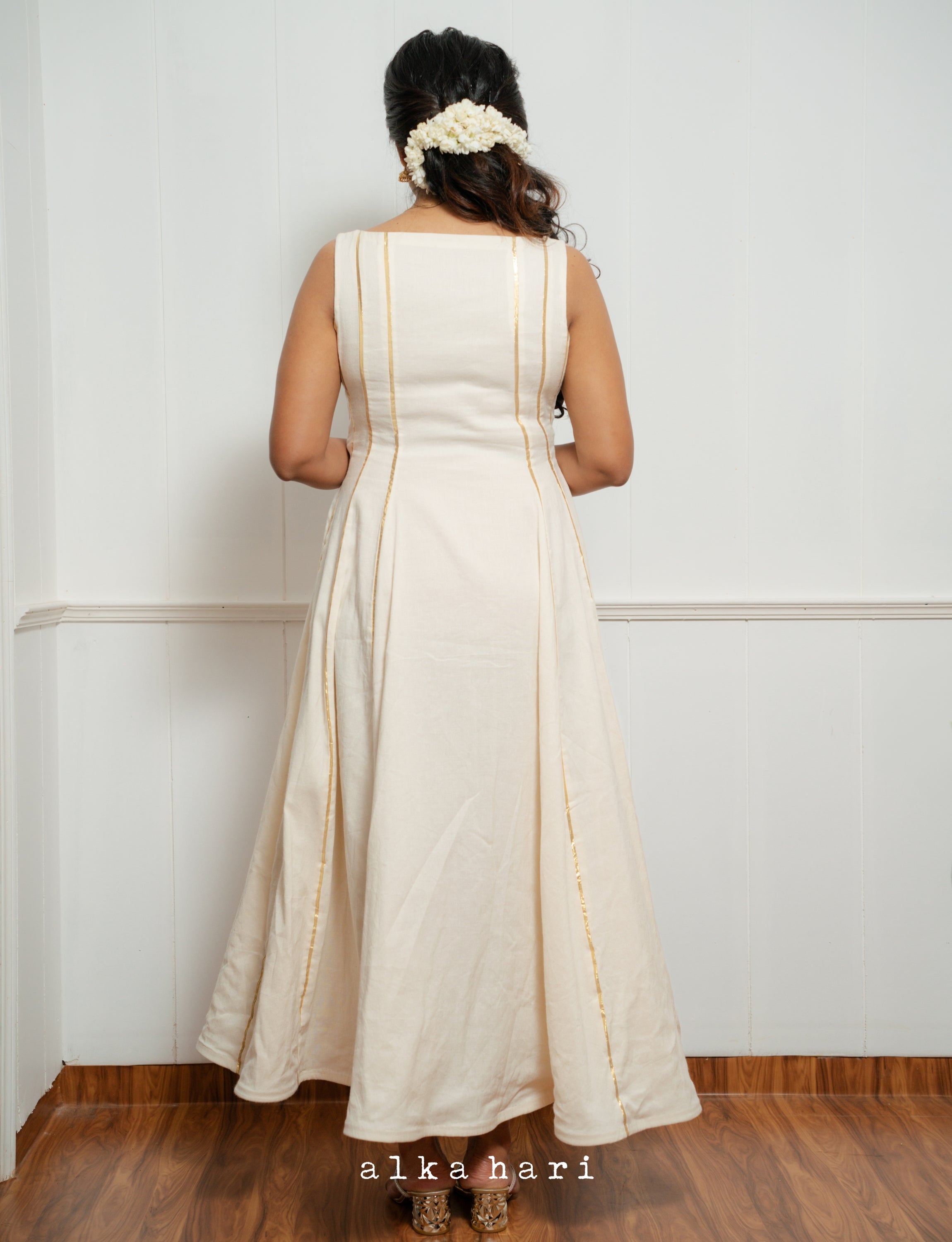 Urna Dress